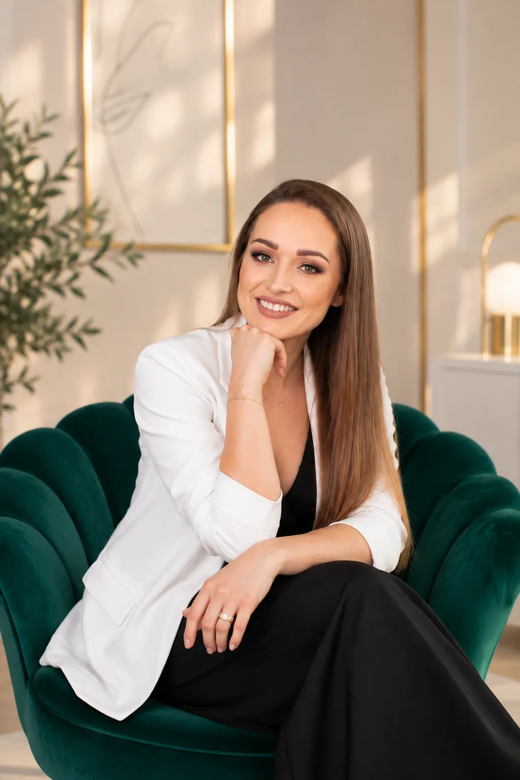 Marta Wojna kosmetolog, Estetic Royal Derm